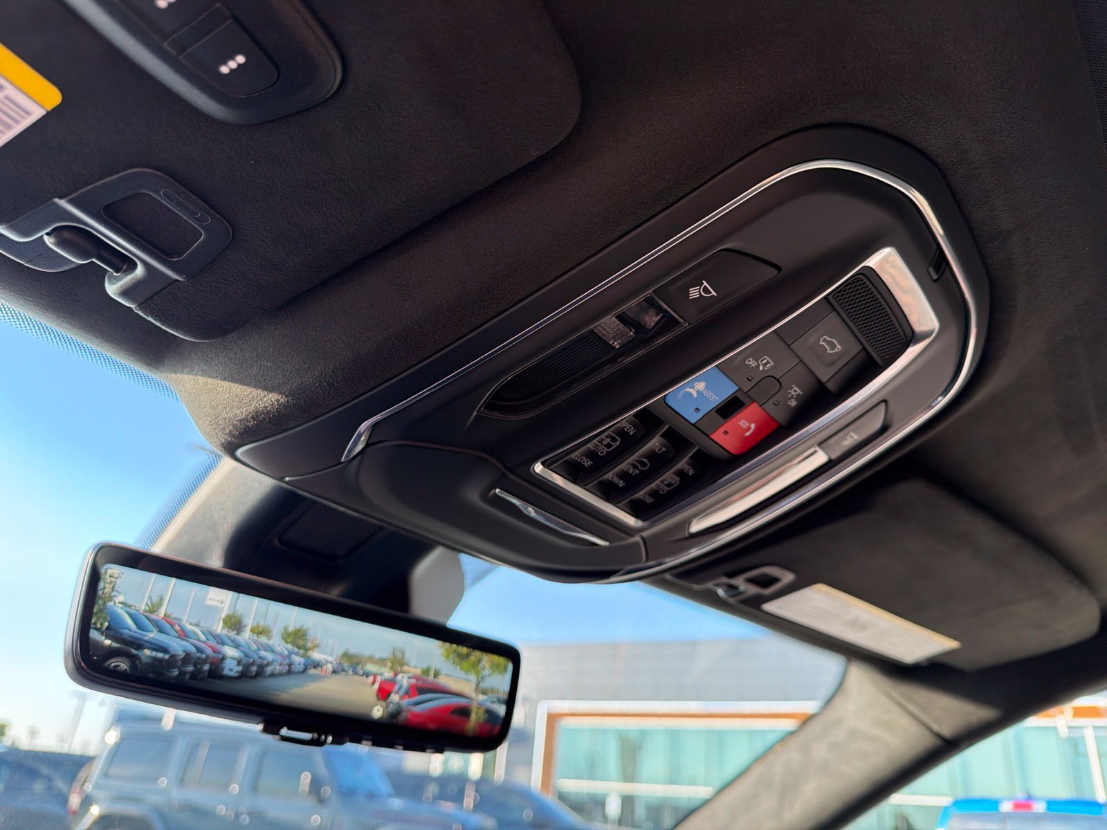 New 2027 Jeep Grand Cherokee Summit AWD/4WD image 28