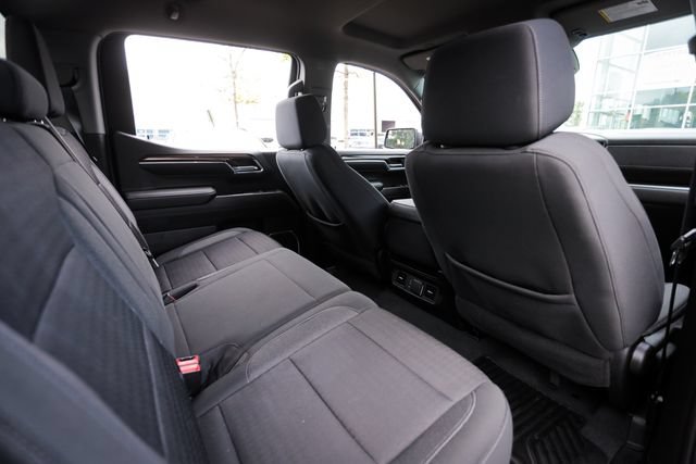 Used 2023 Chevrolet Silverado 1500 LT AWD/4WD image 59