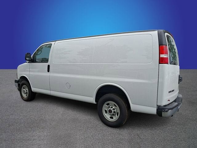 New 2024 GMC Savana 2500 w/ Driver Convenience Package RWD image 3