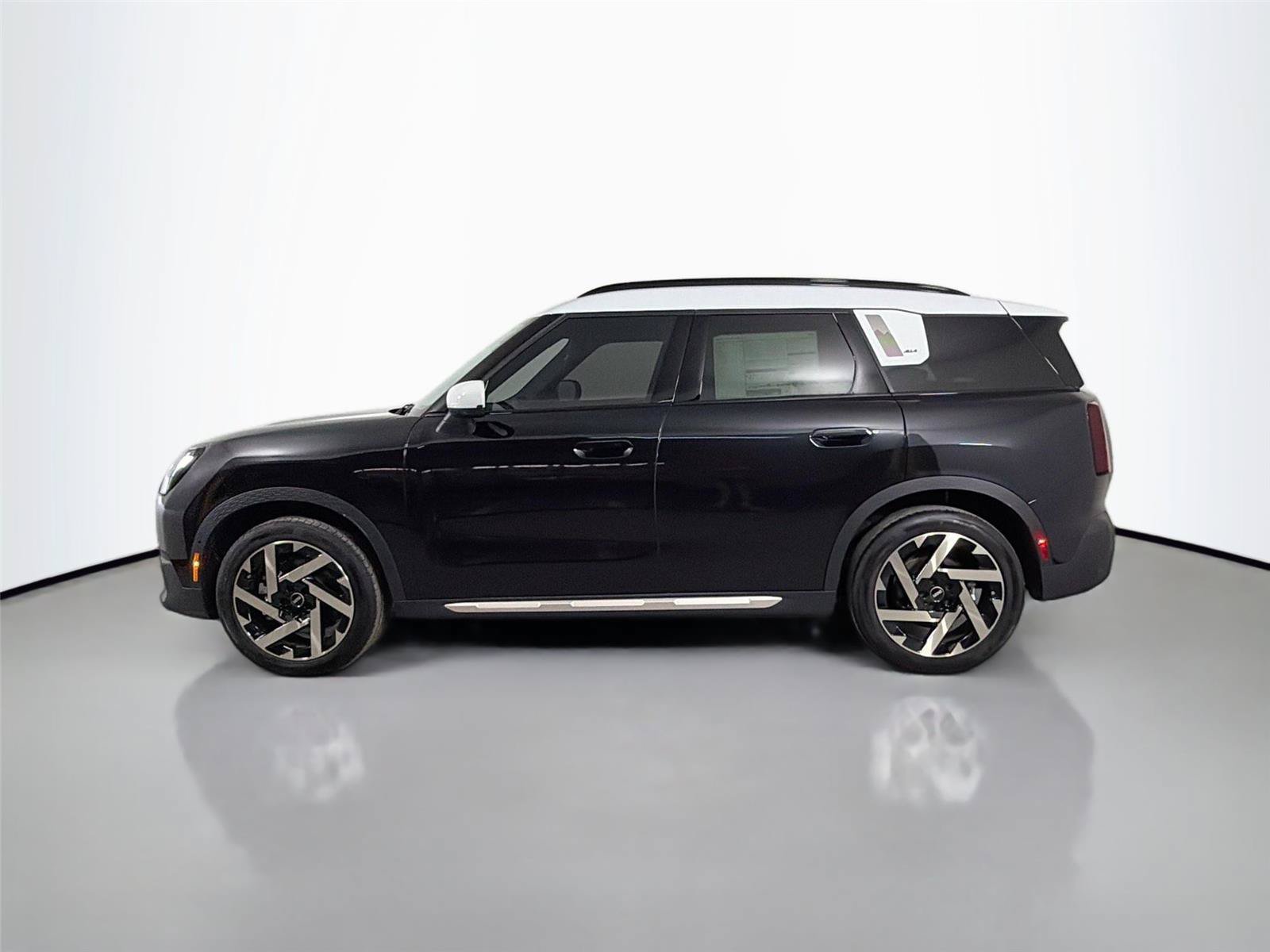 New 2026 MINI Cooper Countryman S w/ Comfort Package Max AWD/4WD image 8
