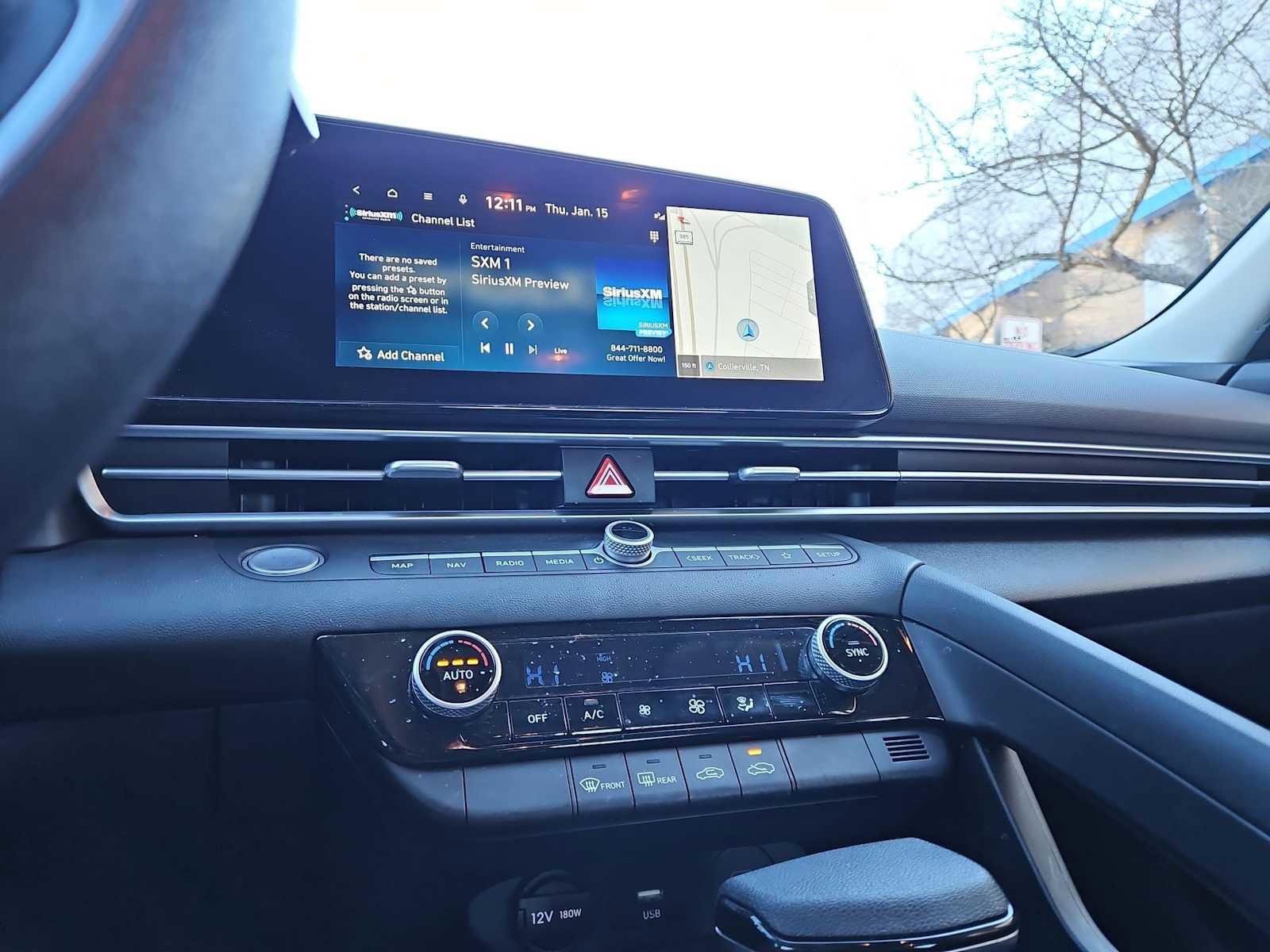 Used 2024 Hyundai Elantra SEL image 27