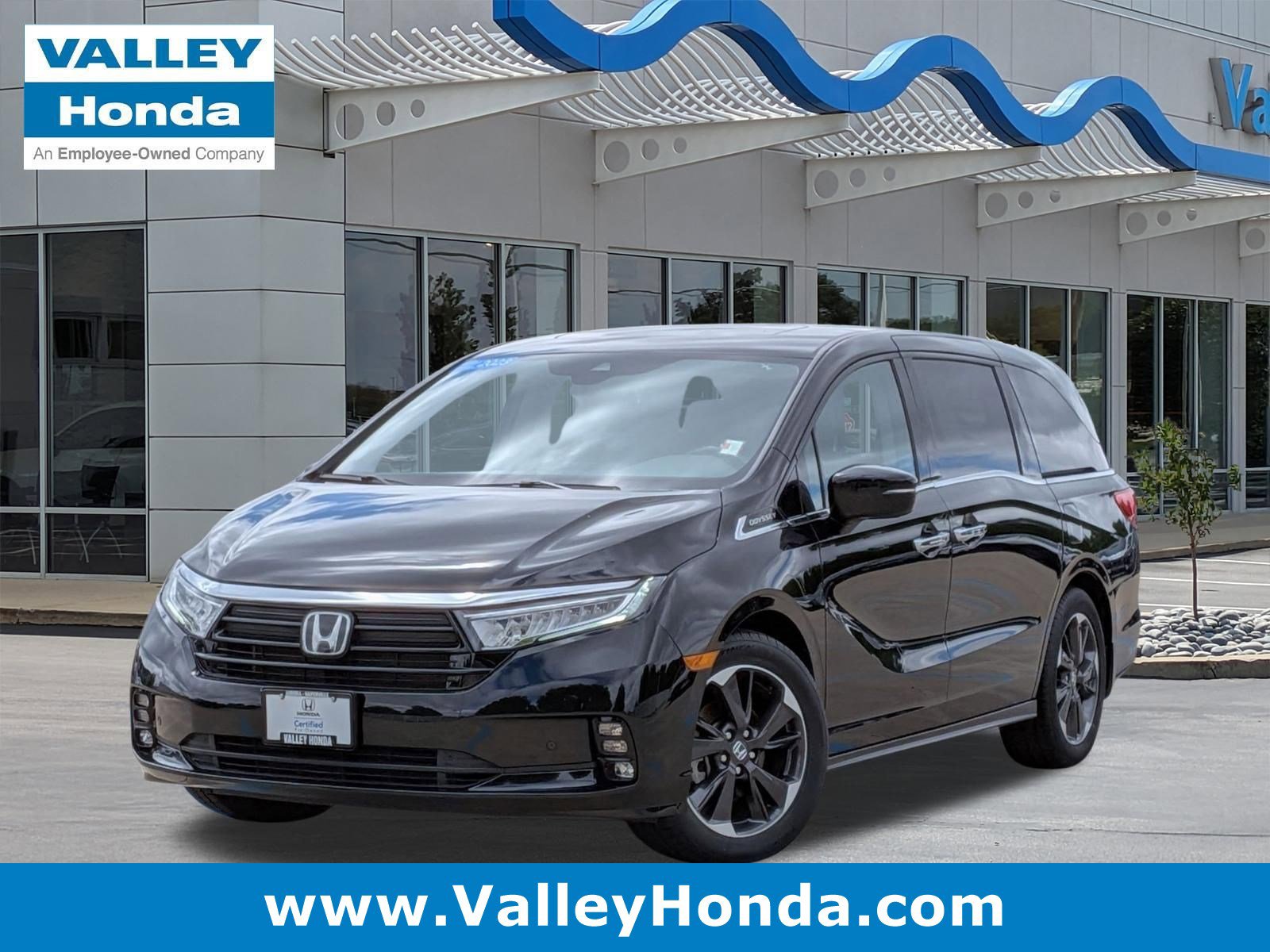Certified 2023 Honda Odyssey Elite image 1
