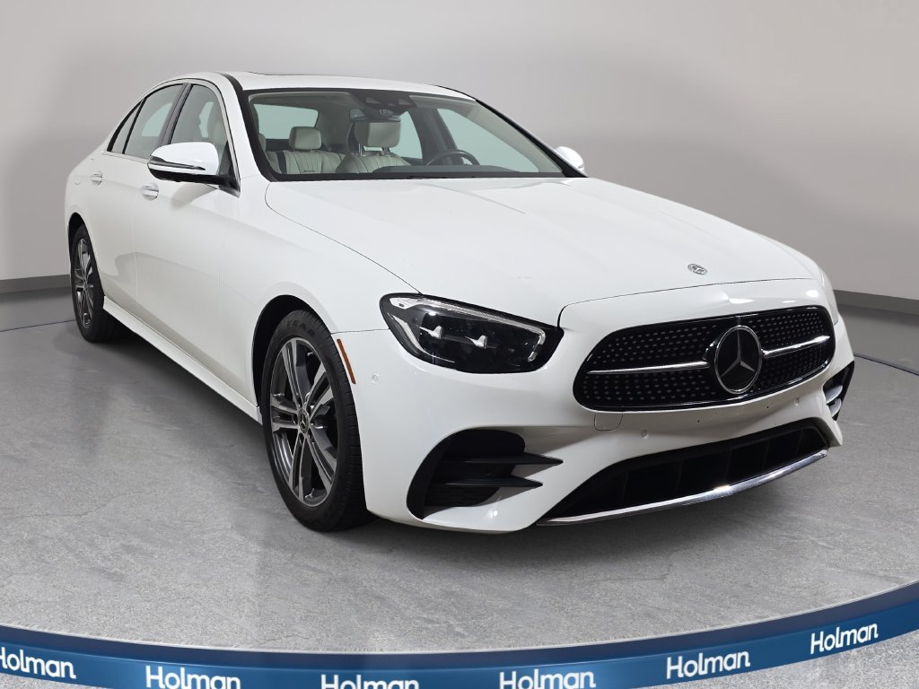 Used 2021 Mercedes-Benz E 350 4MATIC Sedan image 4