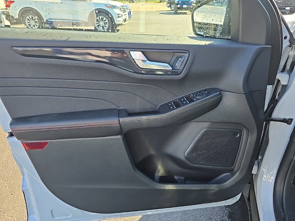 New 2026 Ford Escape ST-Line Select image 7