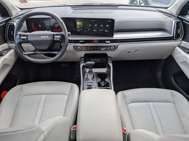 Used 2026 Kia Sorento S FWD image 14