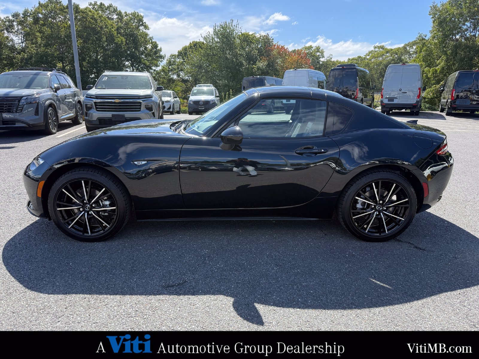 Used 2024 MAZDA MX-5 Miata RF Grand Touring RWD image 11