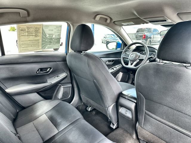 Used 2024 Nissan Sentra SV image 32