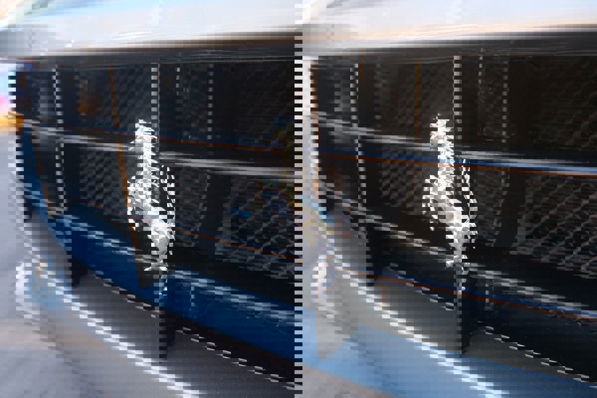 Used 2012 Ferrari FF image 40