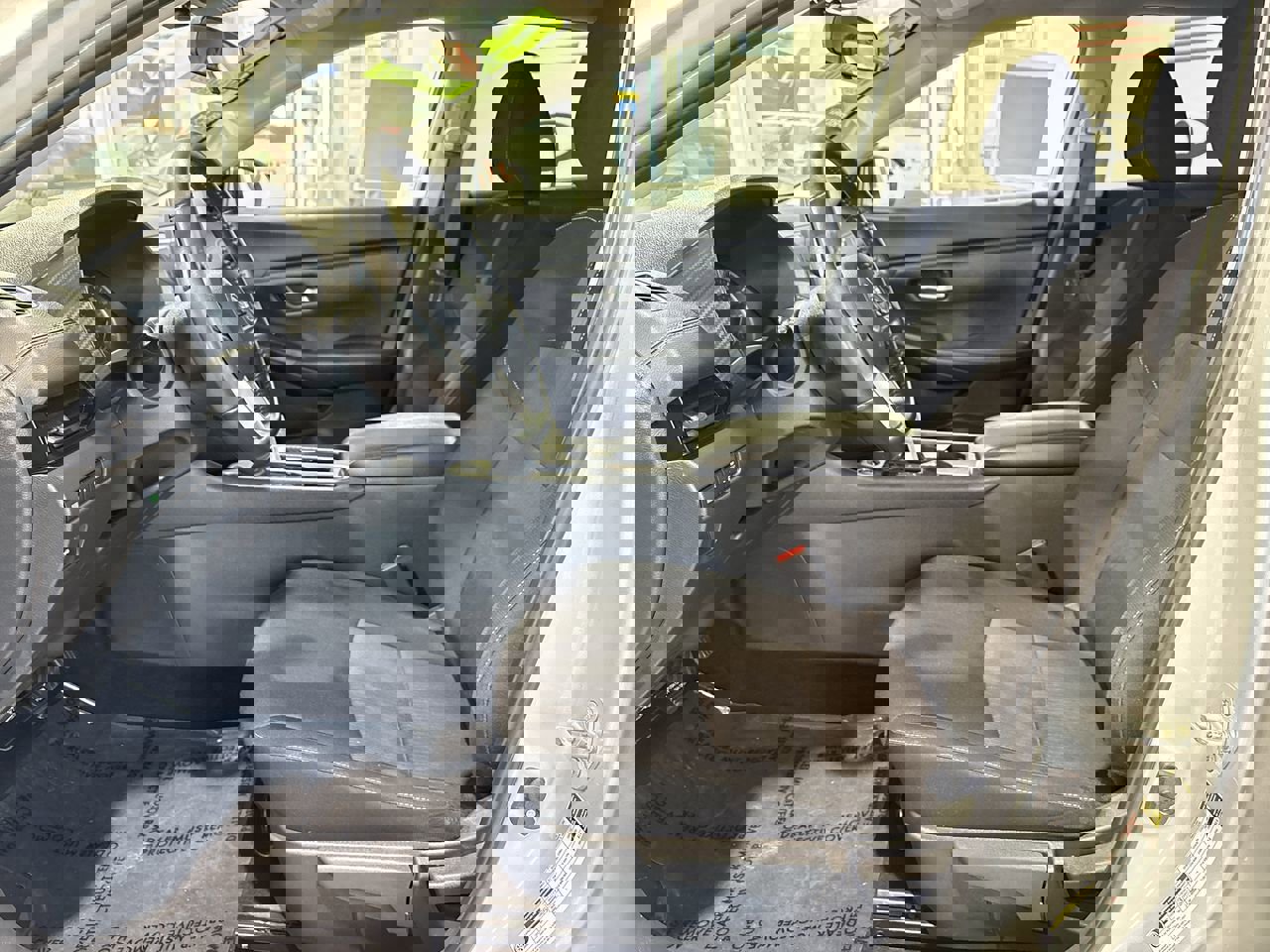 Used 2022 Nissan Sentra SV image 11