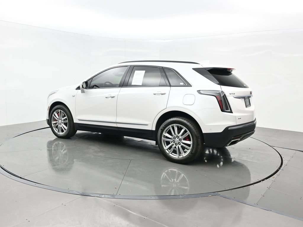 Certified 2024 Cadillac XT5 Sportv w/ Technology Package AWD/4WD image 3