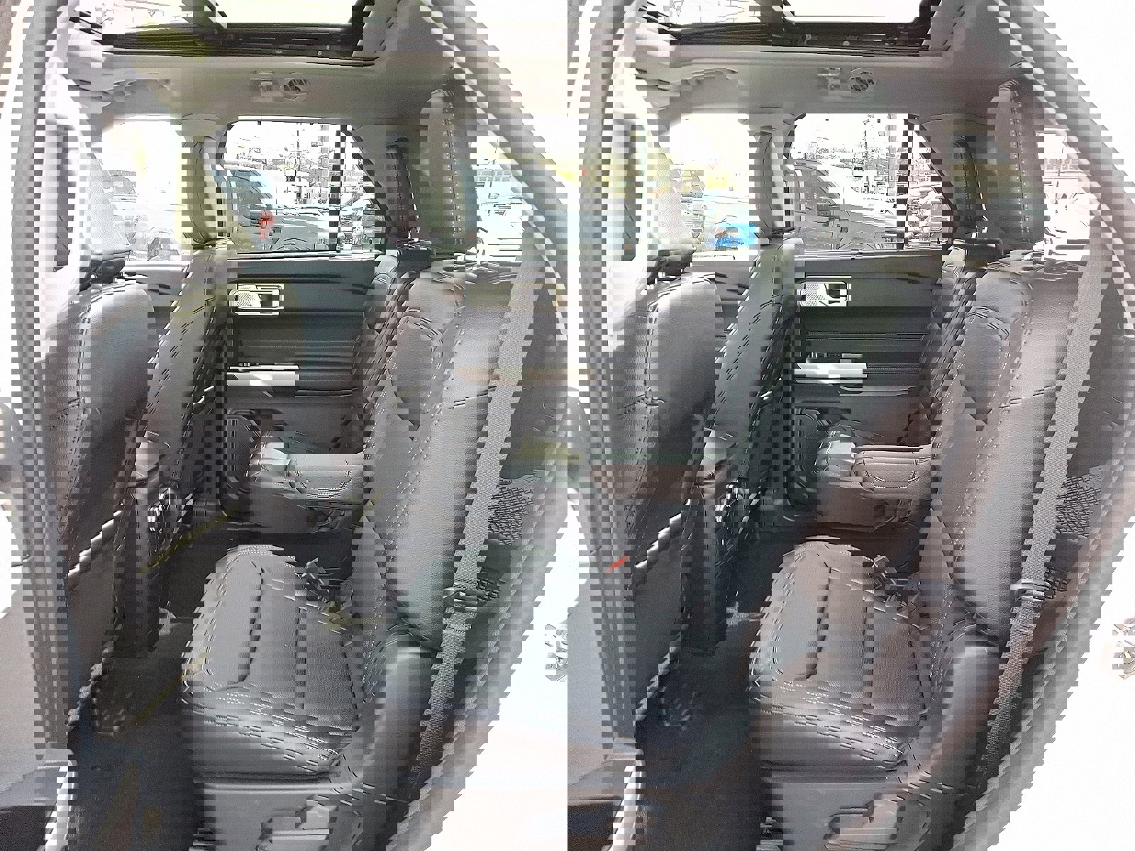 Certified 2023 Ford Explorer Limited w/ Limited Technology Package image 10