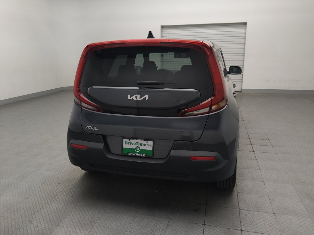 Used 2022 Kia Soul LX w/ Technology Package FWD image 7