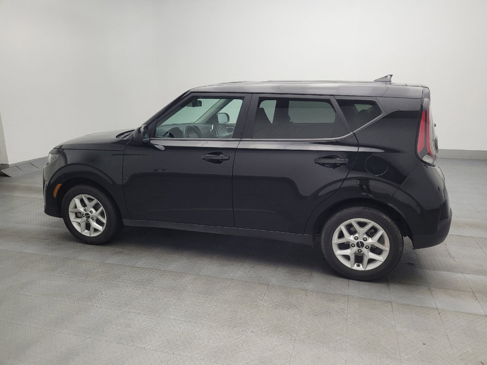 Used 2023 Kia Soul LX w/ LX Technology Package image 3