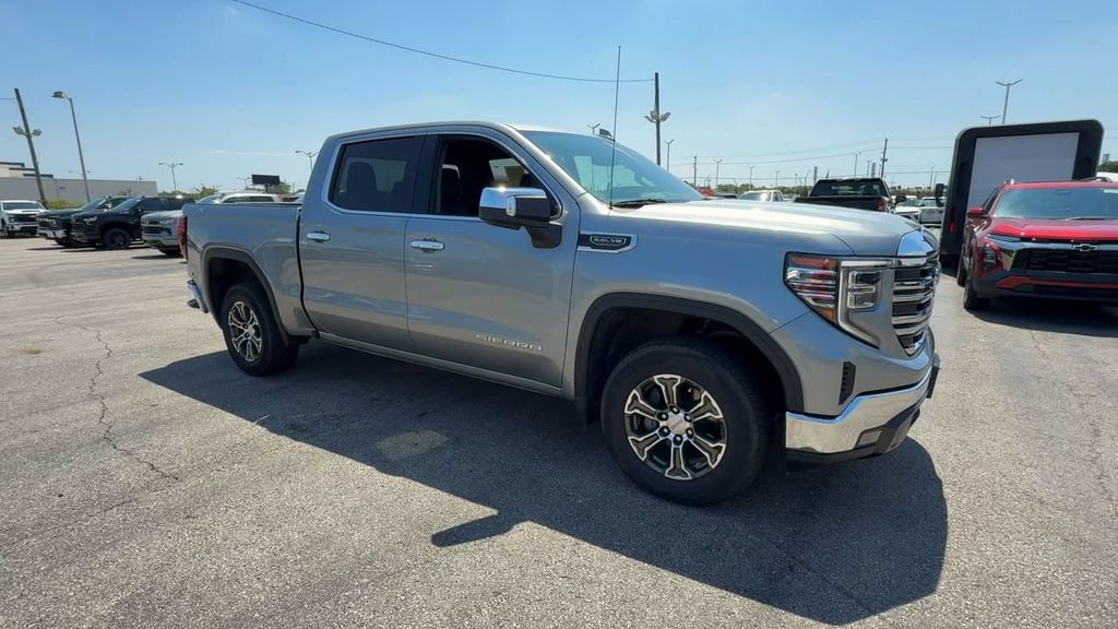 Certified 2025 GMC Sierra 1500 SLT AWD/4WD image 2