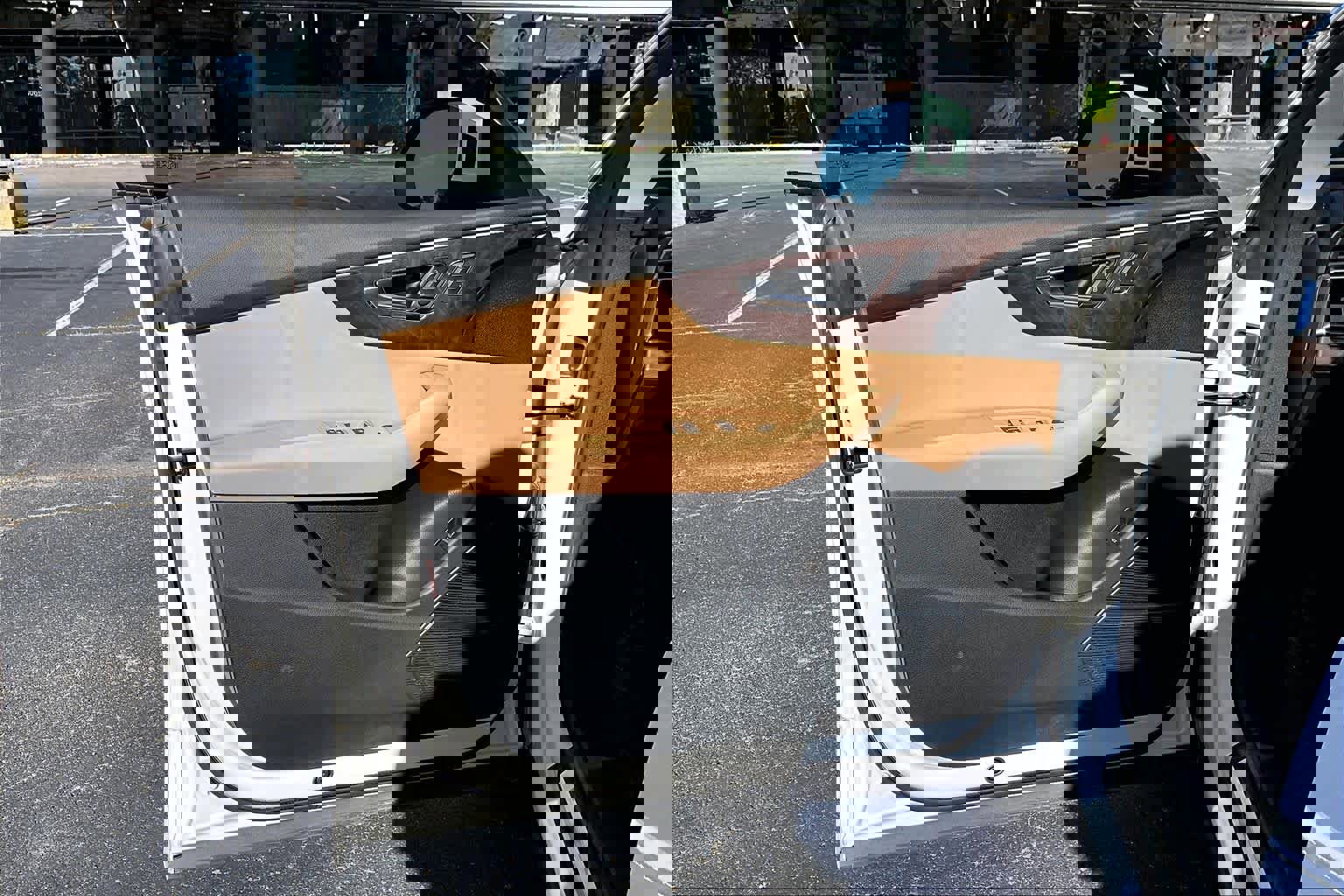 Used 2019 Audi Q8 Premium Plus image 21