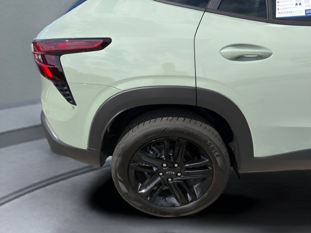 New 2026 Chevrolet Trax ACTIV w/ Driver Confidence Package FWD image 32