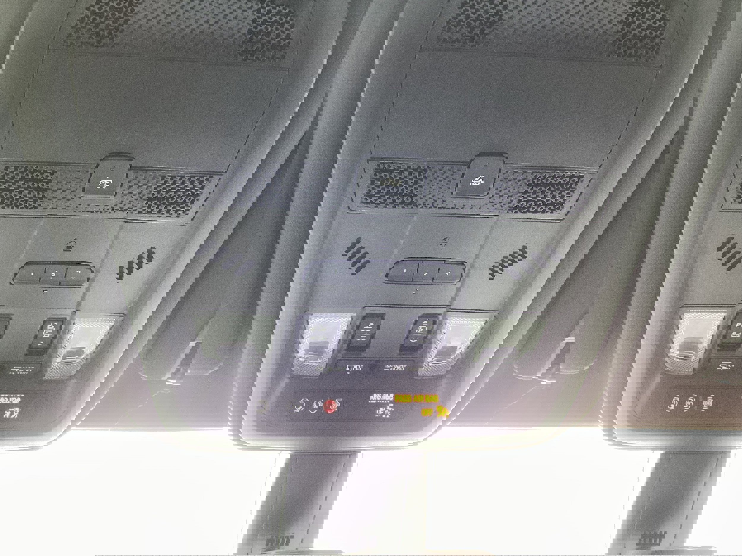 Used 2025 Cadillac XT6 Premium Luxury image 23