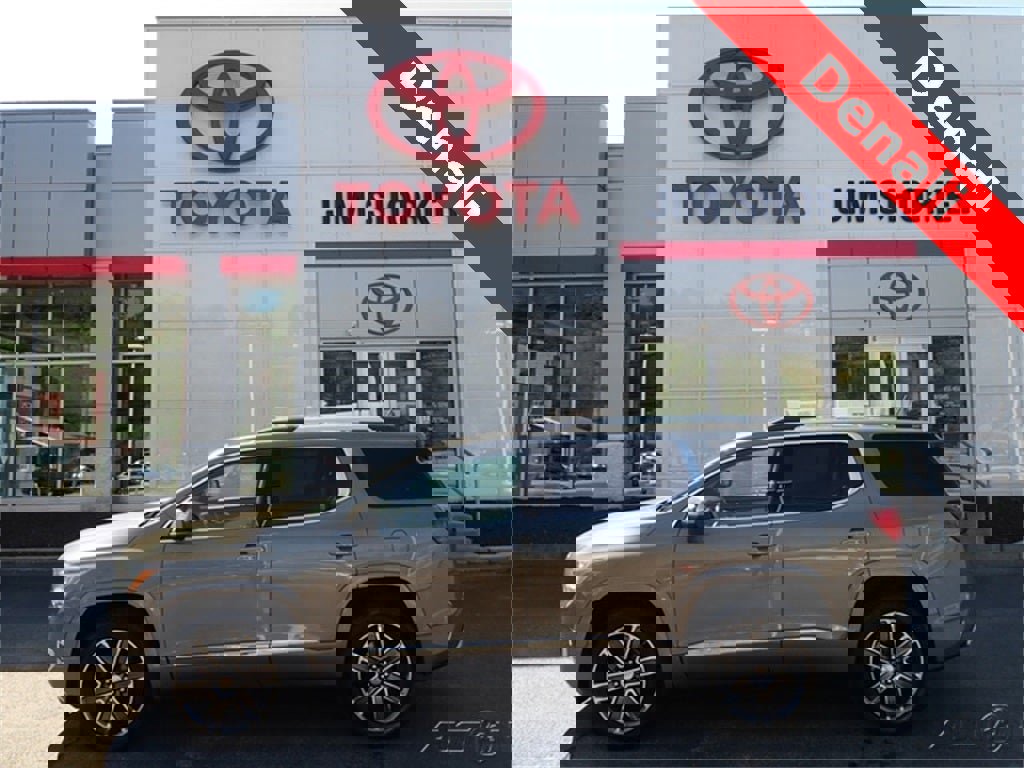 Used 2019 GMC Acadia Denali w/ Technology Package