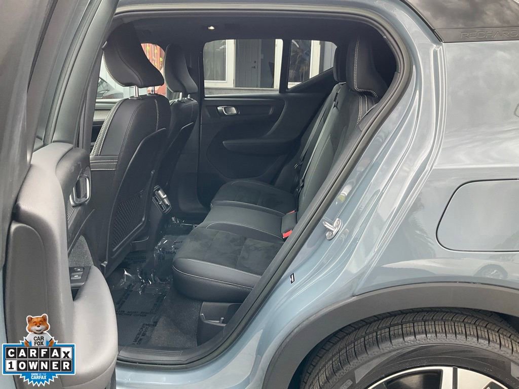 Used 2022 Volvo XC40 P8 Recharge Plus AWD/4WD image 7