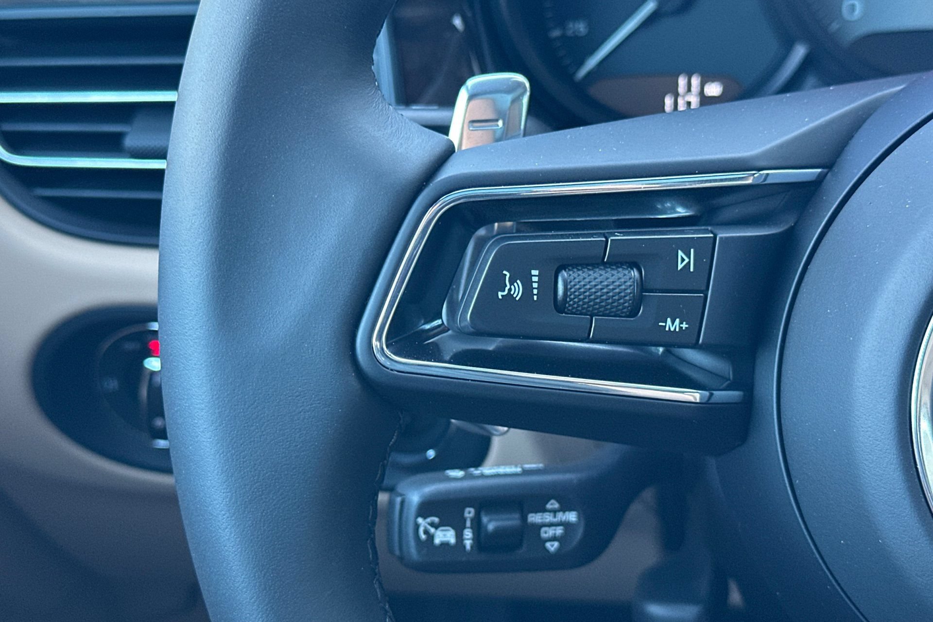 New 2026 Porsche Macan S AWD/4WD image 30