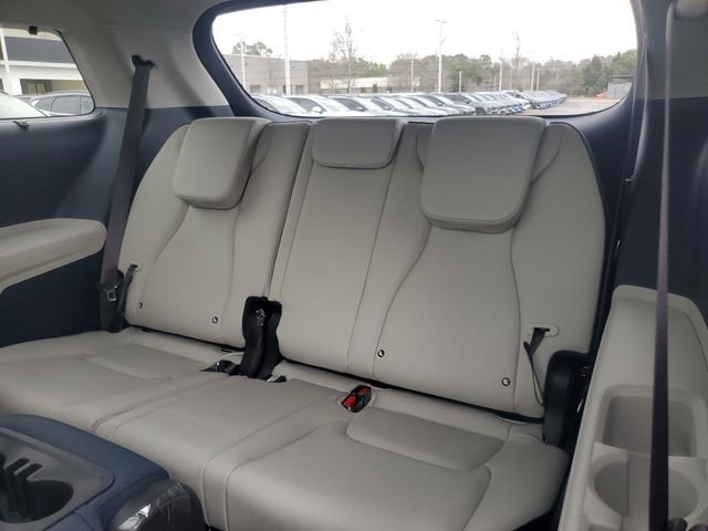 New 2026 Kia Carnival SX FWD image 10
