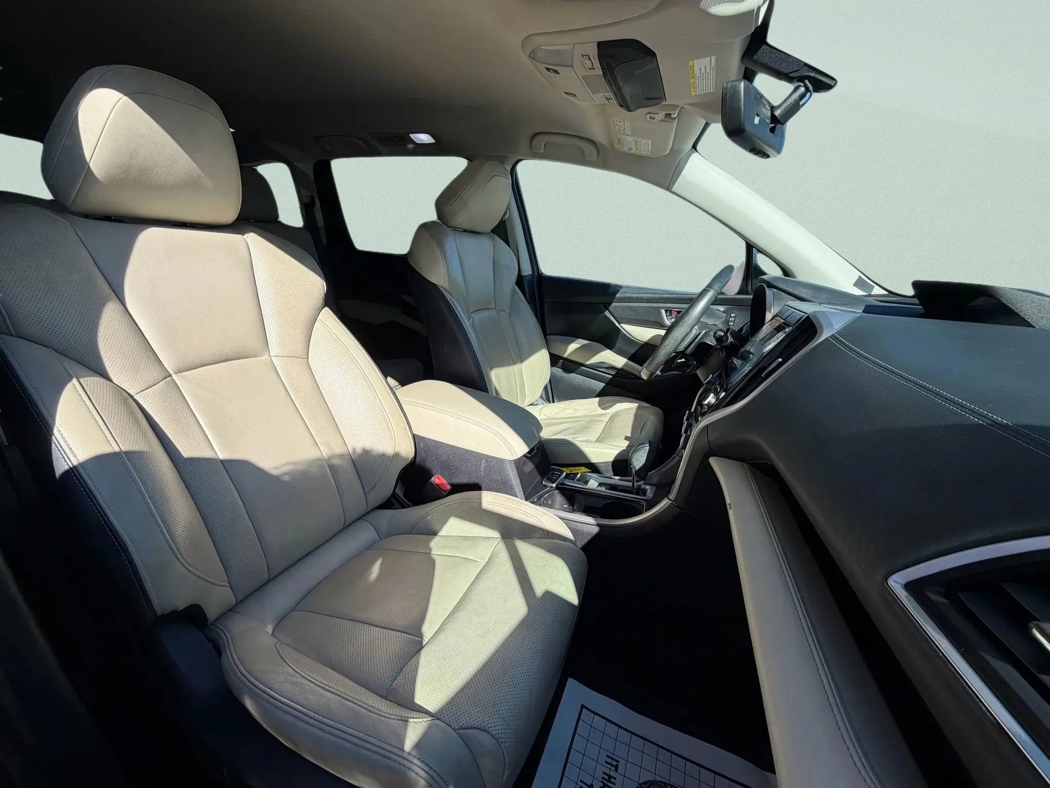 Used 2019 Subaru Ascent Limited w/ Popular Package #3 image 9