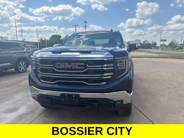 Used 2022 GMC Sierra 1500 SLT image 2