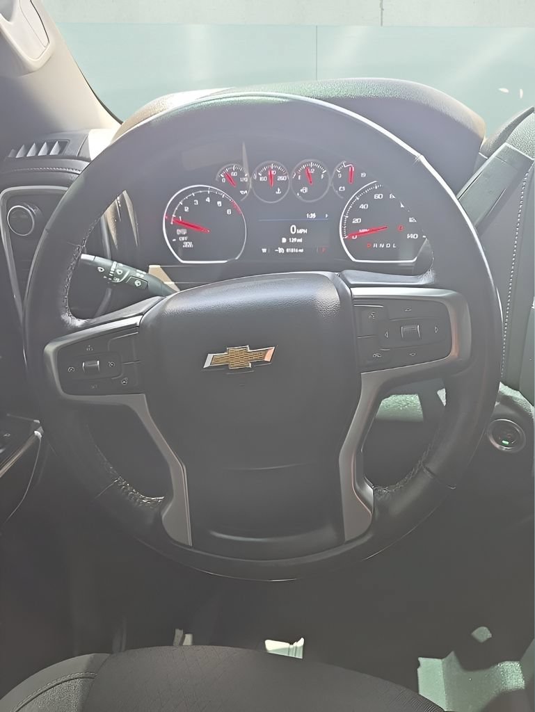 Used 2021 Chevrolet Silverado 1500 LT RWD image 22