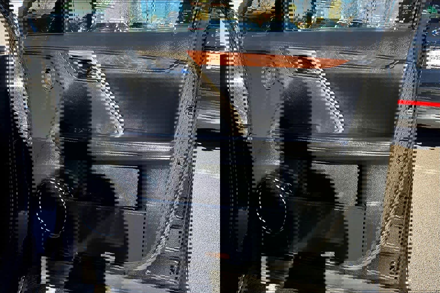 Used 2021 Lexus RX 350L w/ Premium Package image 22