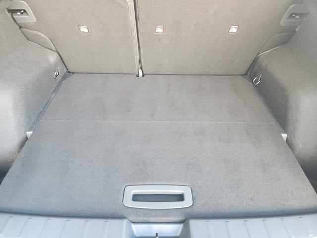 Used 2025 Nissan Kicks SR FWD image 26