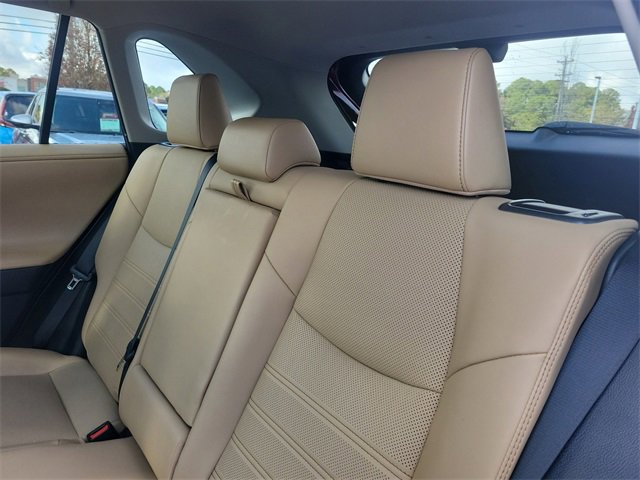 Used 2019 Toyota RAV4 Limited image 11