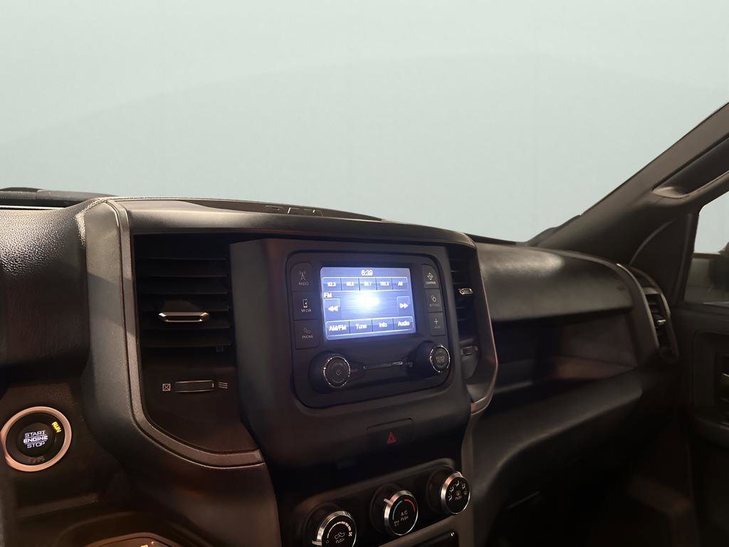 Used 2021 RAM 2500 Tradesman w/ Chrome Appearance Group image 33