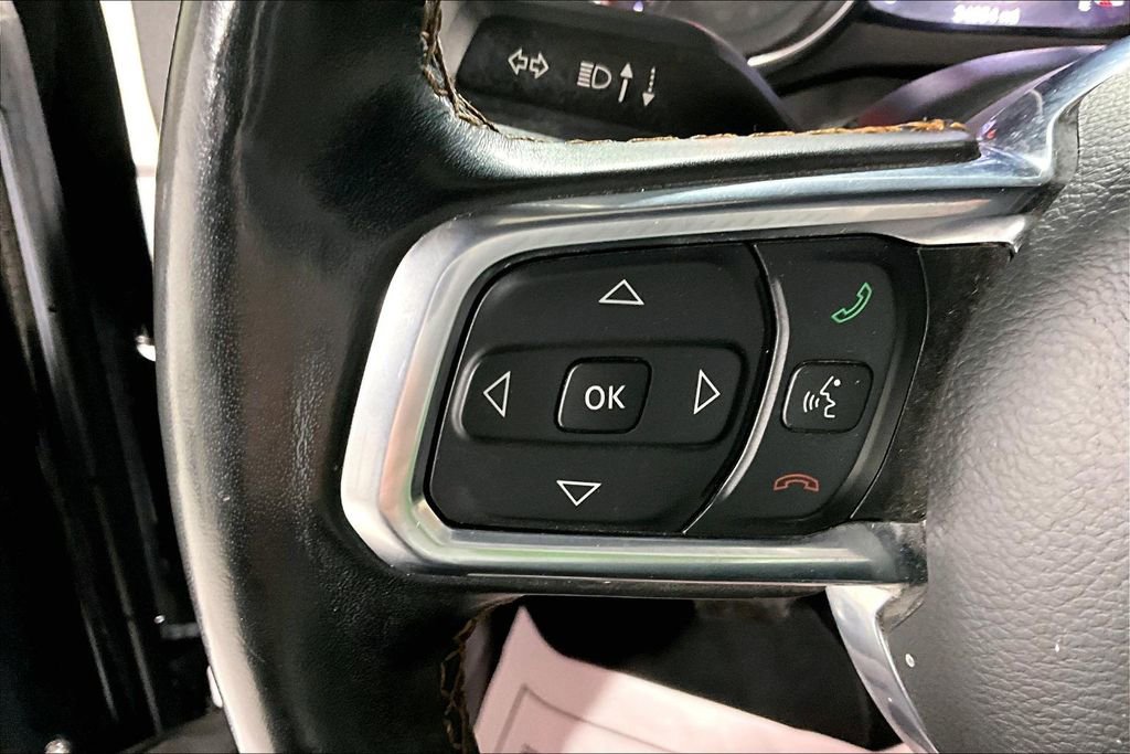 Used 2020 Jeep Wrangler Unlimited Sahara image 24