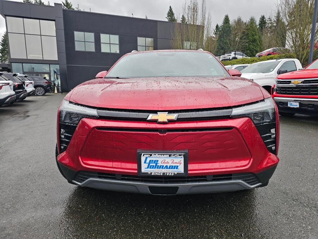 New 2026 Chevrolet Blazer EV LT image 2