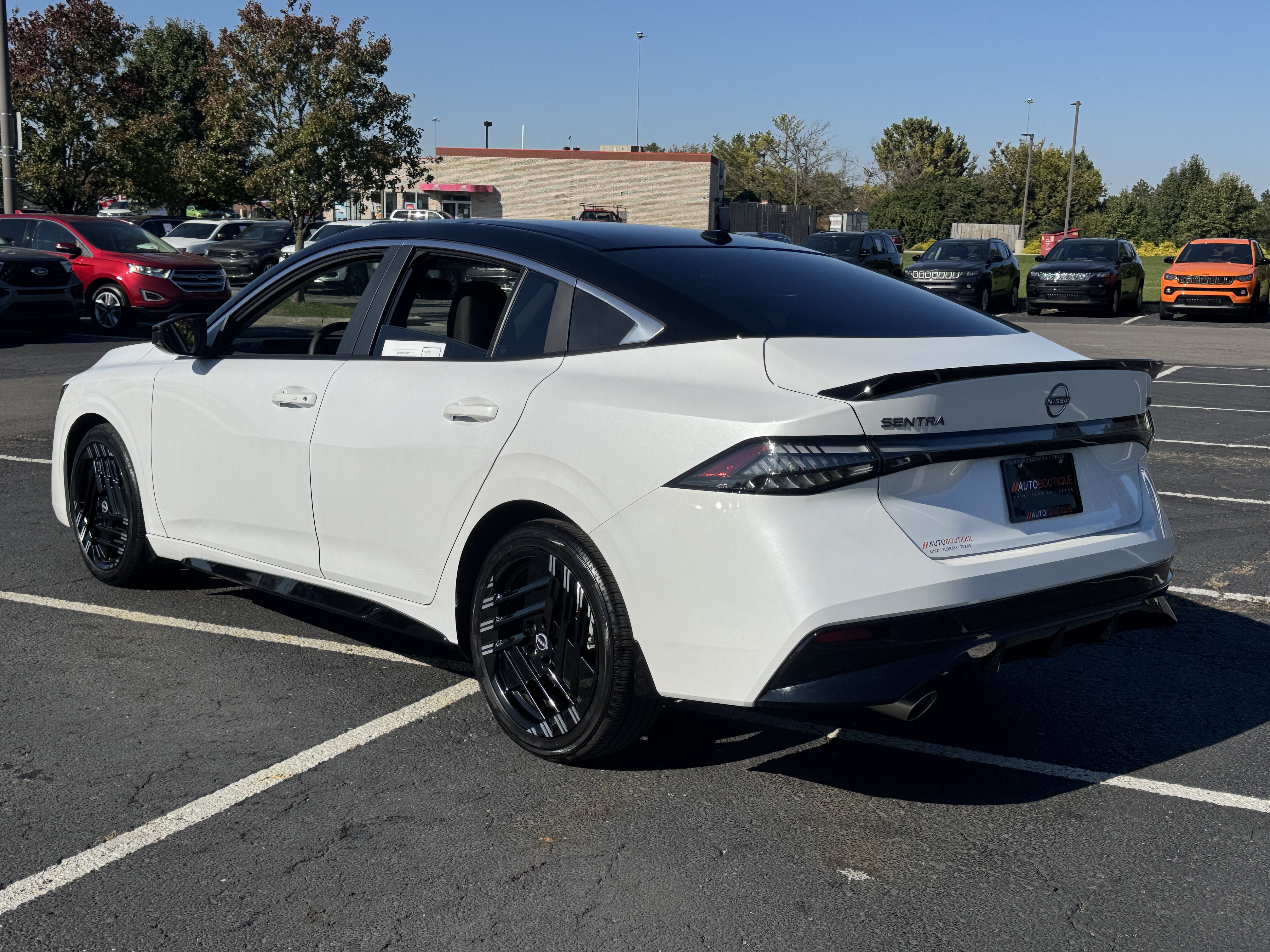 Used 2026 Nissan Sentra SR w/ Floor Mat Package FWD image 8