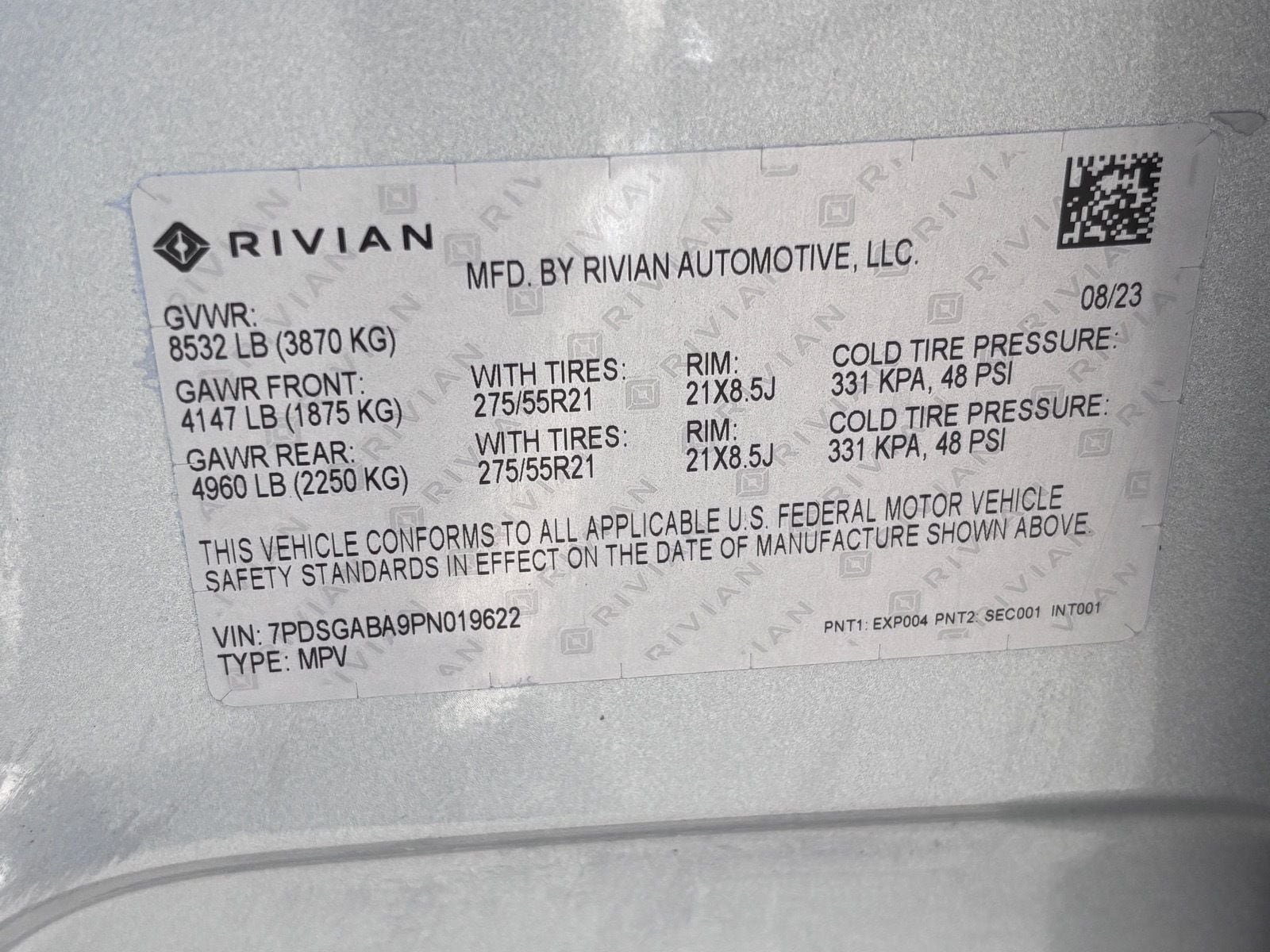 Used 2023 Rivian R1S Adventure AWD/4WD image 31