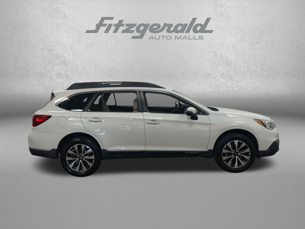 Used 2017 Subaru Outback 3.6R Limited AWD/4WD image 8