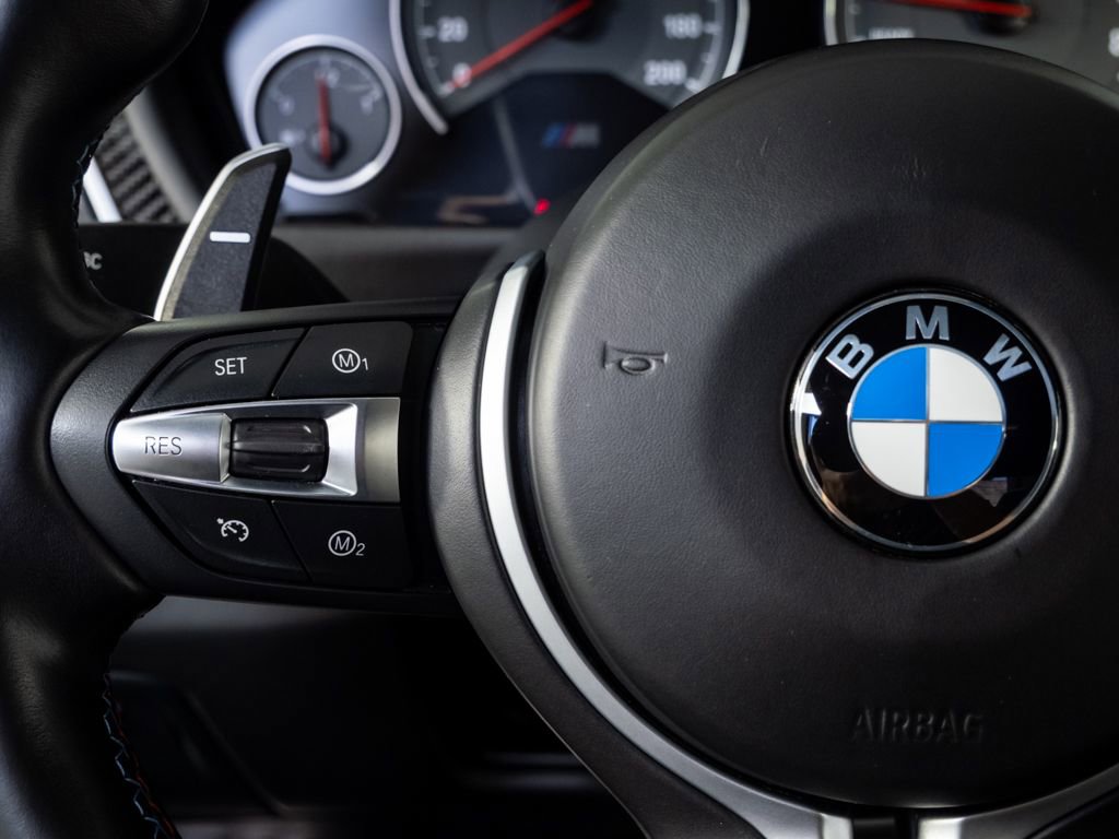 Used 2019 BMW M4 Coupe w/ Competition Package image 11