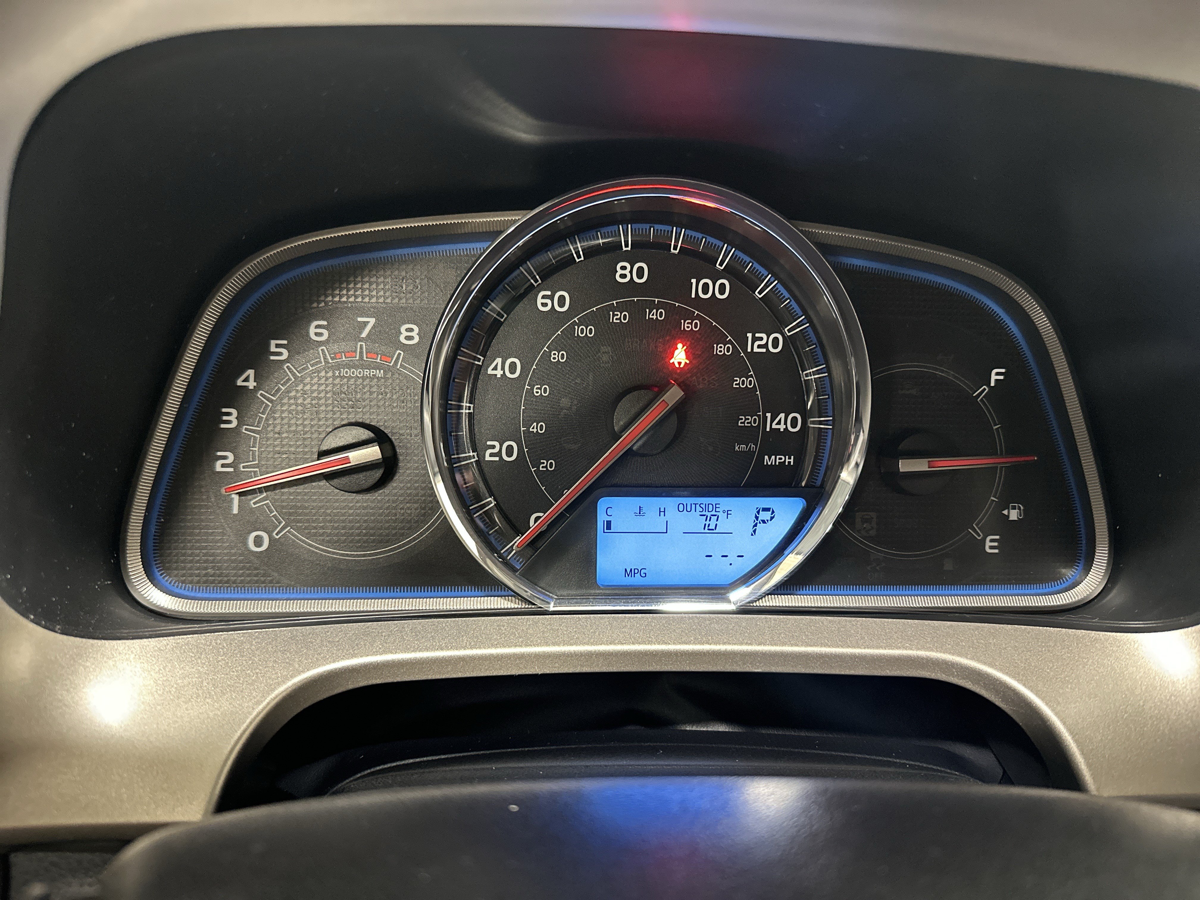 Used 2015 Toyota RAV4 Limited AWD/4WD image 24