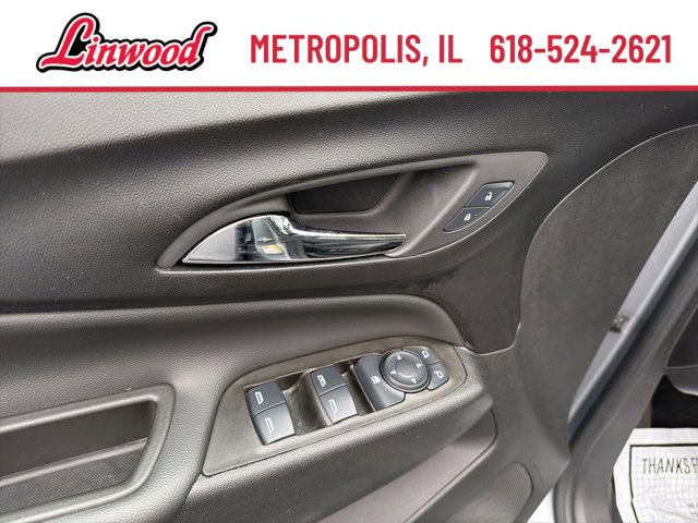 Used 2024 Chevrolet Equinox LT image 16