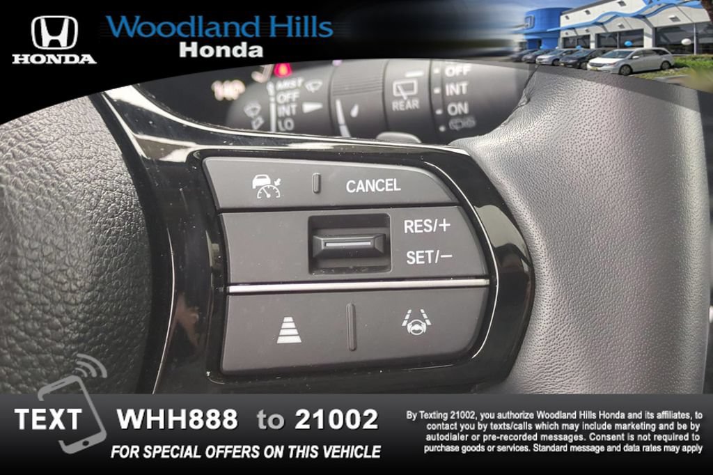 Certified 2025 Honda Pilot Touring image 12