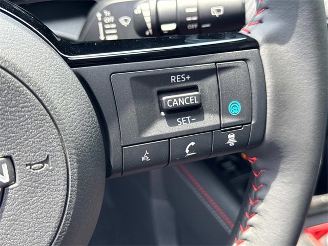 New 2025 Nissan Kicks SR image 25