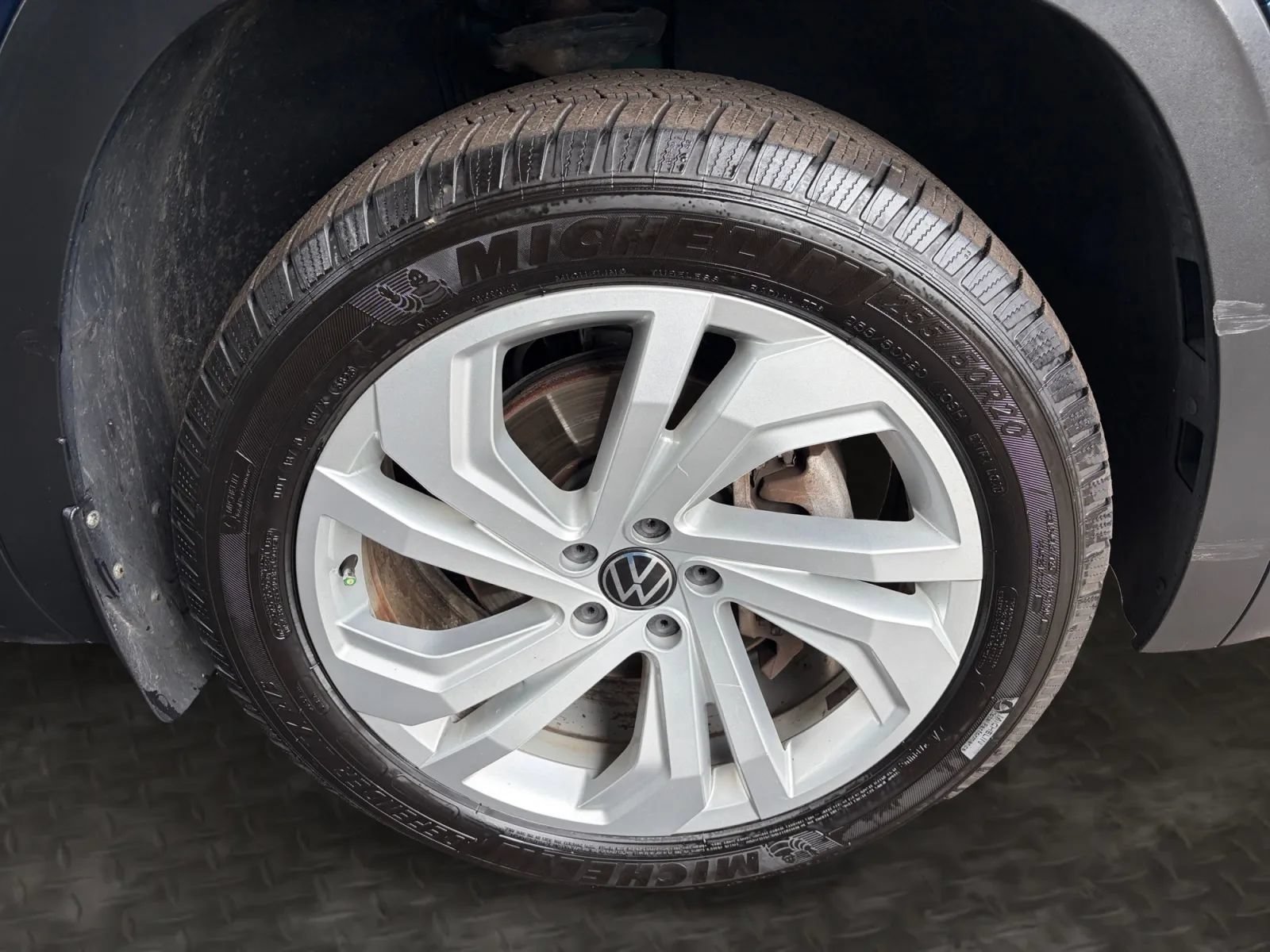 Used 2022 Volkswagen Atlas SE AWD/4WD image 40