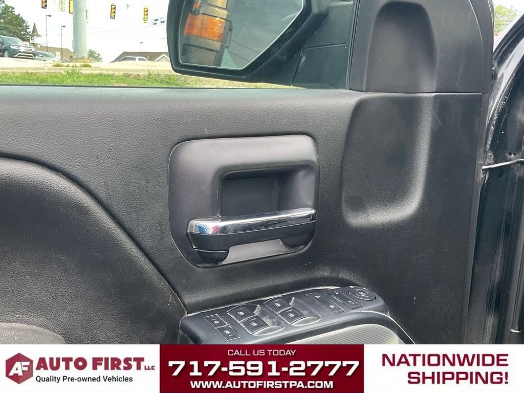 Used 2017 Chevrolet Silverado 1500 LT w/ All Star Edition AWD/4WD image 6