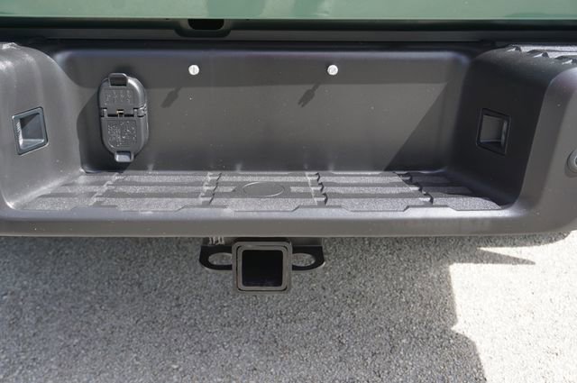 Used 2023 Nissan Frontier Pro-X w/ Technology Package image 8