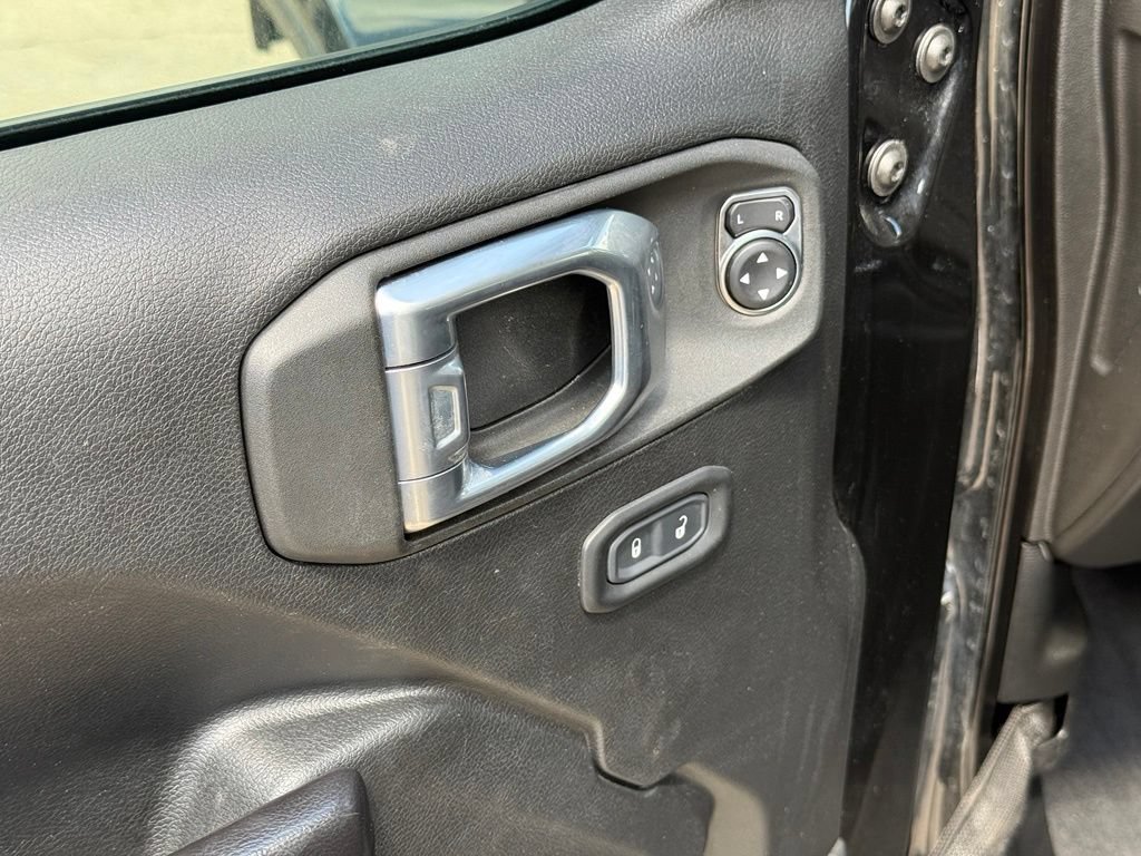 Used 2021 Jeep Gladiator Sport AWD/4WD image 12