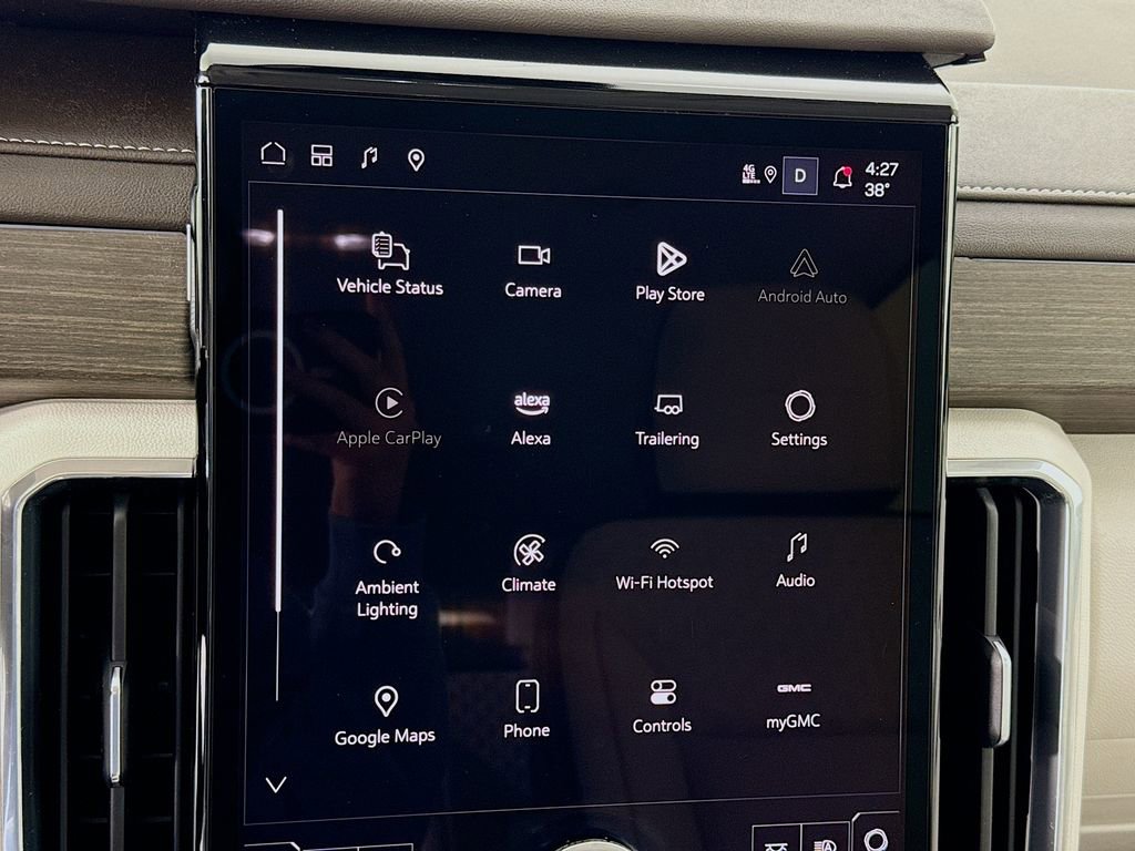 Used 2024 GMC Acadia Denali image 13