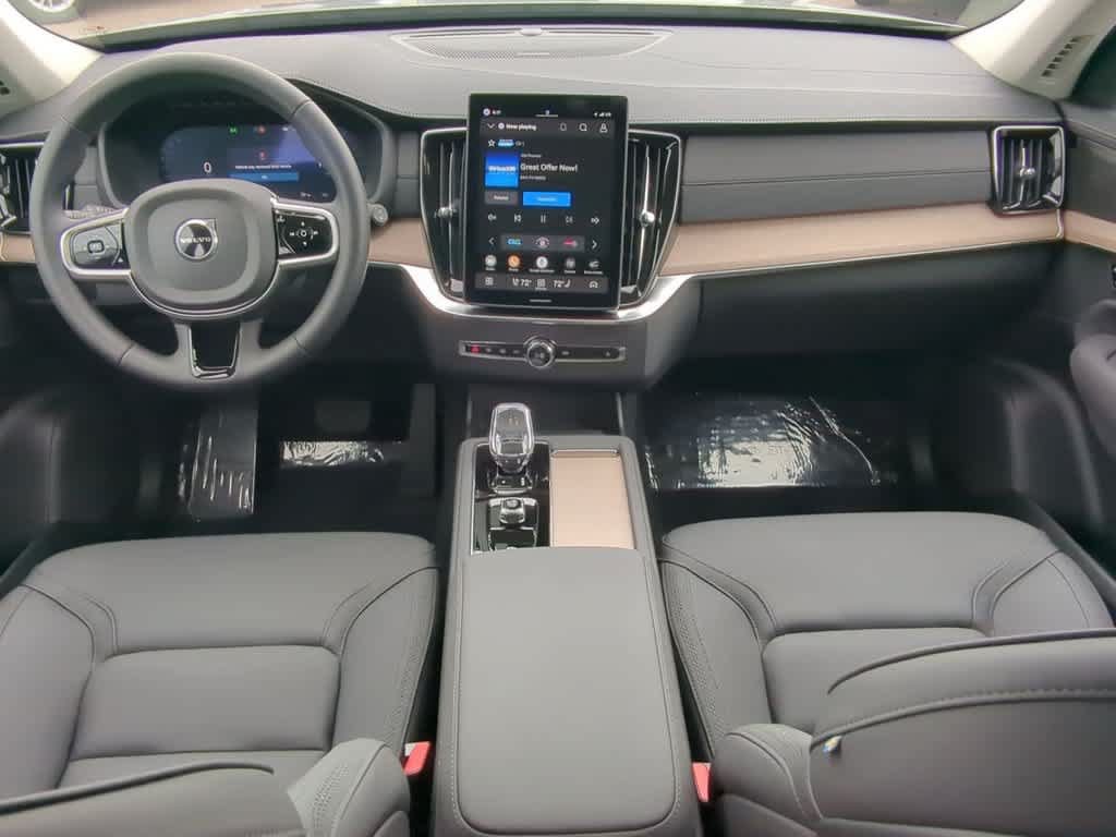 Used 2026 Volvo XC90 B6 Plus w/ Protection Package Premier AWD/4WD image 14