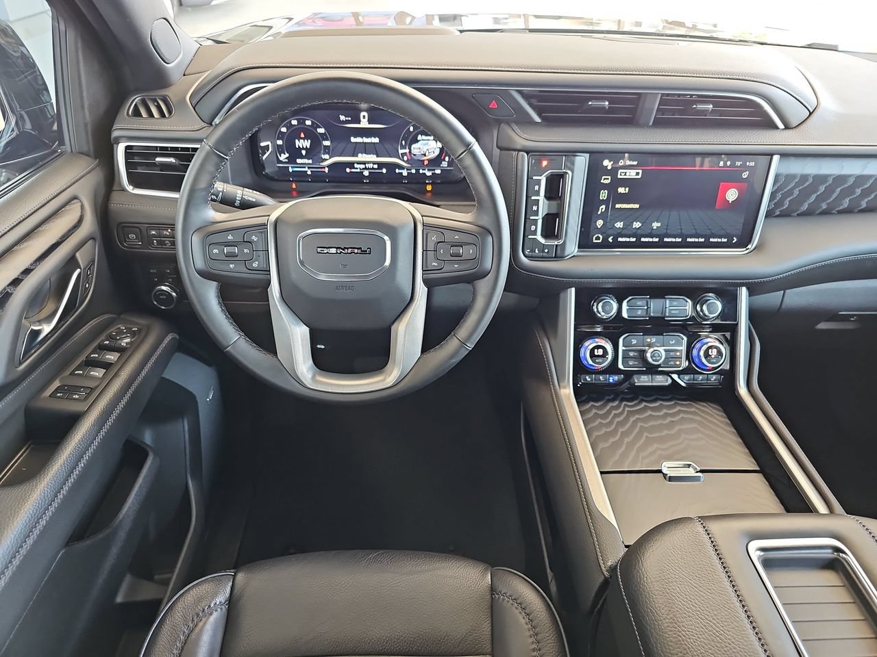 Certified 2023 GMC Yukon Denali AWD/4WD image 22