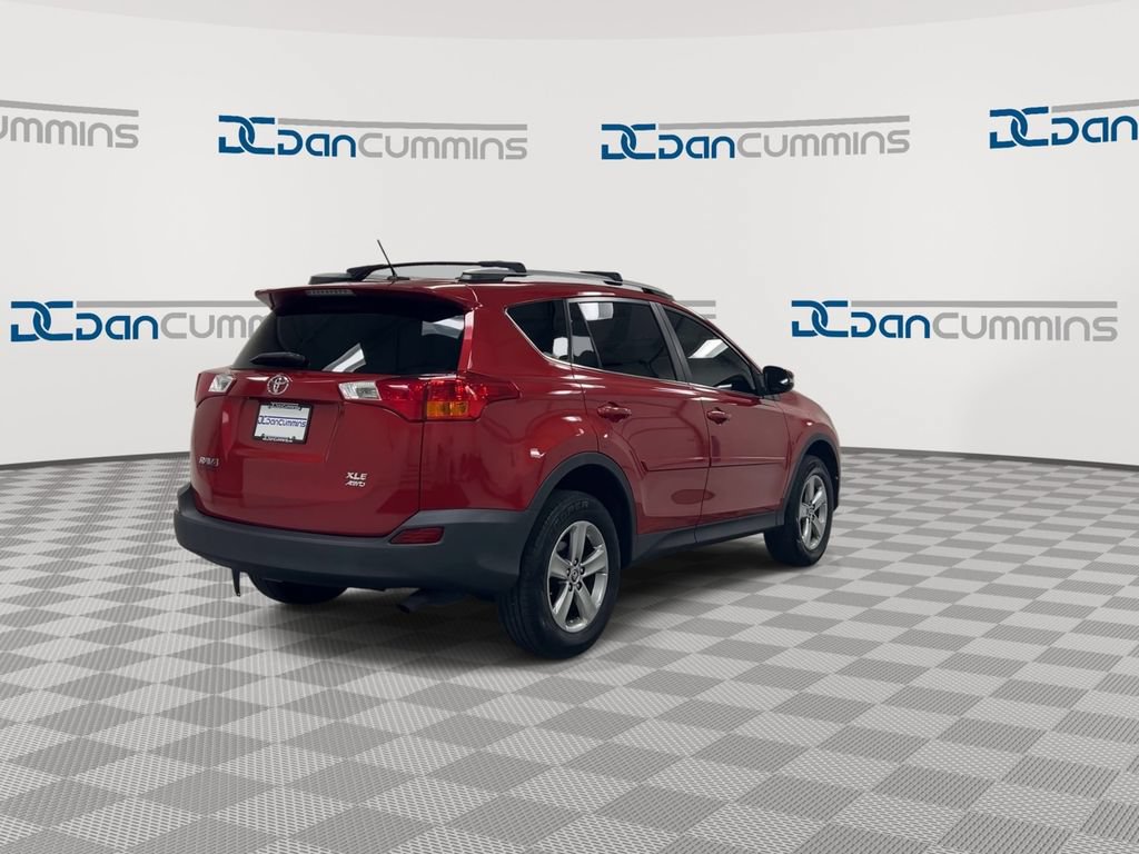 Used 2015 Toyota RAV4 XLE AWD/4WD image 8